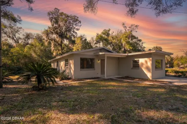 4968 Penvan Avenue, DeLeon Springs, FL 32130