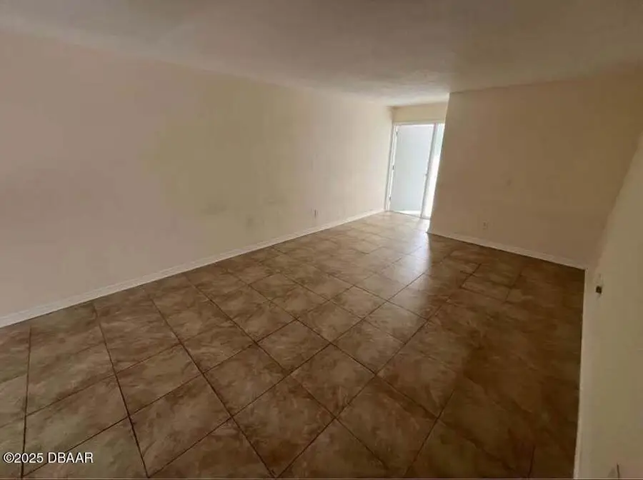305 S Ridge Boulevard #212, South Daytona, FL 32119 - Image #2