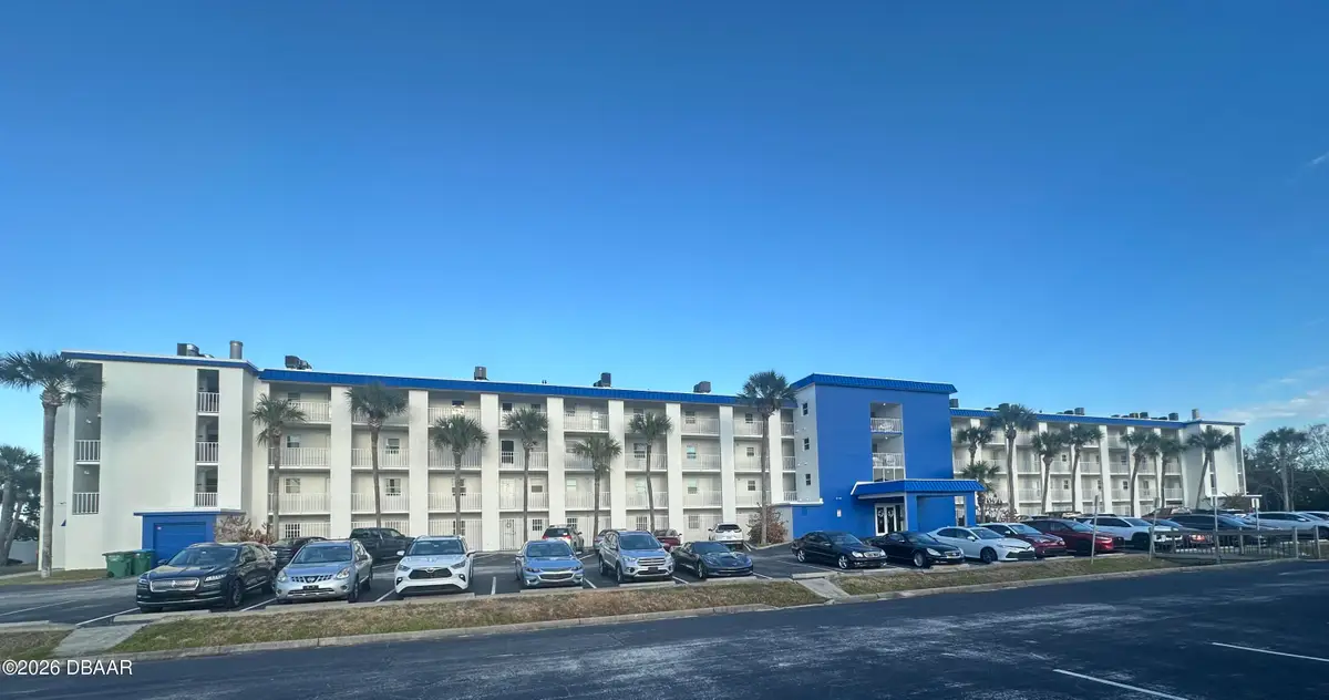 3131 S Ridgewood Avenue #108, South Daytona, FL 32119 - Image #1
