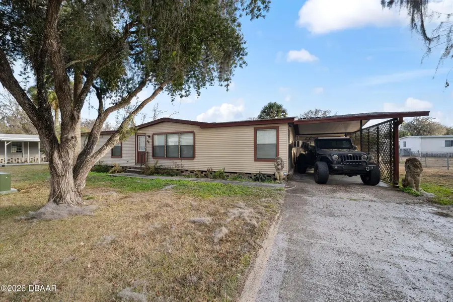 46 Wilderness Drive, Lake Panasoffkee, FL 33538 - #2