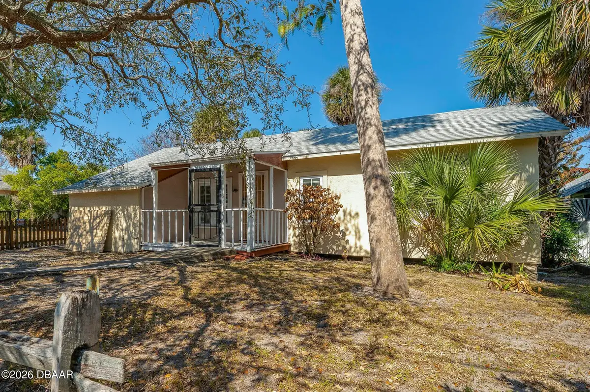 327 Mobile Avenue, Daytona Beach, FL 32118 - #1