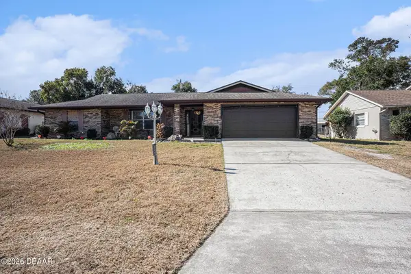 2034 Claremont Drive, Deltona, FL 32725