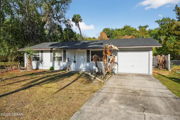 731 Greenway Place, Daytona Beach, FL 32114