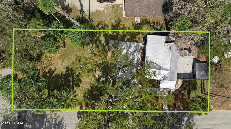 607 Jefferson Street, New Smyrna Beach, FL 32168 - #2