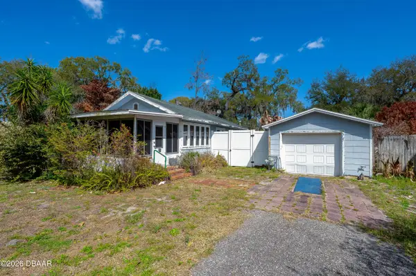 715 Neal Street, New Smyrna Beach, FL 32168