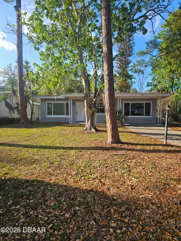 608 Doris Place, South Daytona, FL 32119