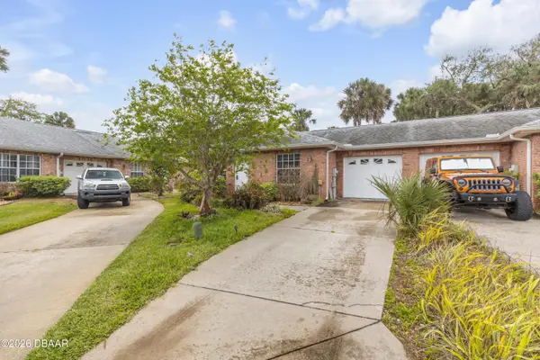 711 River Oaks Circle, New Smyrna Beach, FL 32169
