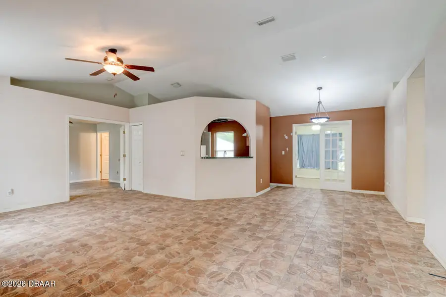 421 S Blue Lake Avenue, Deland, FL 32724 - #2