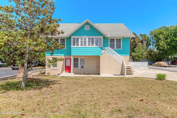 722 N Halifax Avenue, Daytona Beach, FL 32118