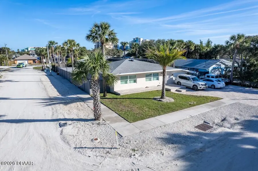 900 E 1st Avenue, New Smyrna Beach, FL 32169 - #2