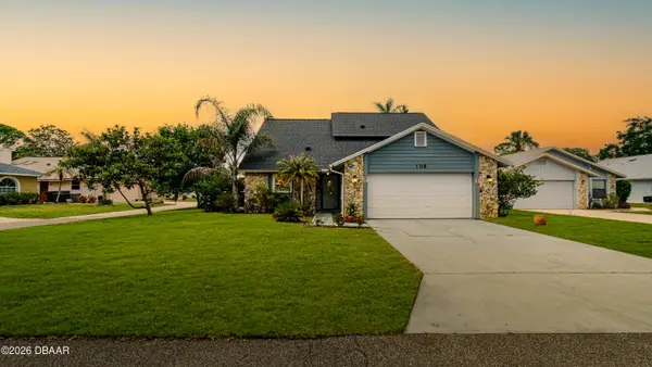 108 Grebe Court, Daytona Beach, FL 32119