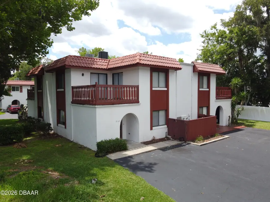 2118 Oak Meadow Circle, South Daytona, FL 32119 - #3