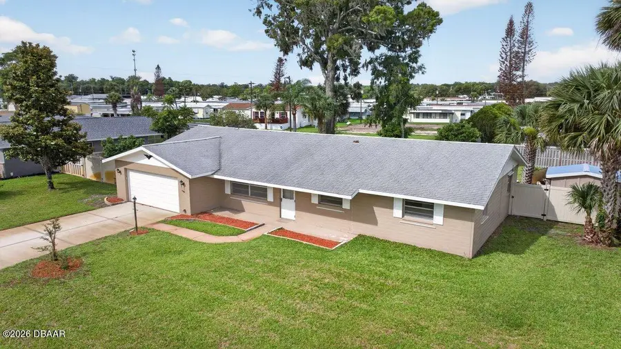 2342 Citrus Avenue, South Daytona, FL 32119 - #2