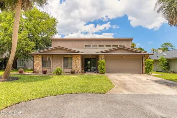 128 Spoonbill Court, Daytona Beach, FL 32119
