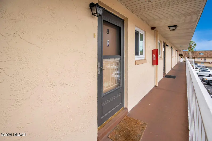 144 S Halifax Avenue #8, Daytona Beach, FL 32118 - #3