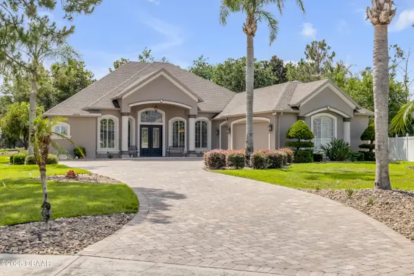 181 Hawkcrest Court, DeBary, FL 32713