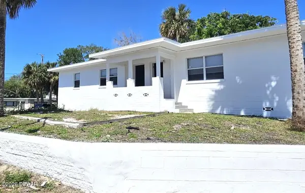419 N Peninsula Drive, Daytona Beach, FL 32118