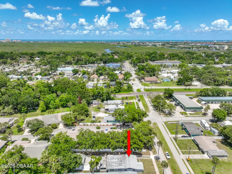 607 Wayne Avenue, New Smyrna Beach, FL 32168 - #2