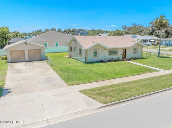 402 Seaview Avenue, Daytona Beach, FL 32118