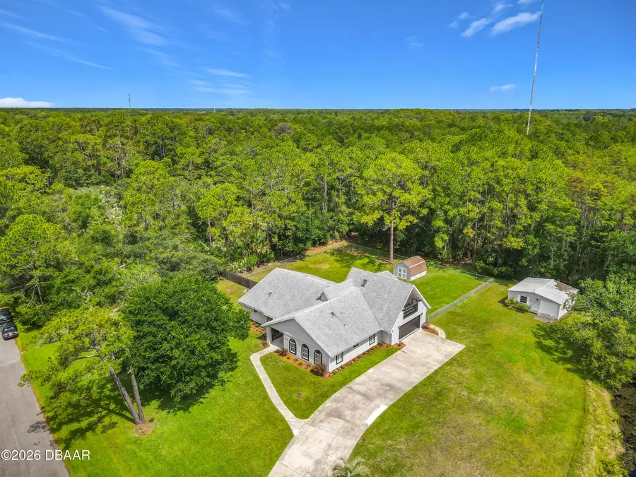 670 Glen Circle, New Smyrna Beach, FL 32168 - #2