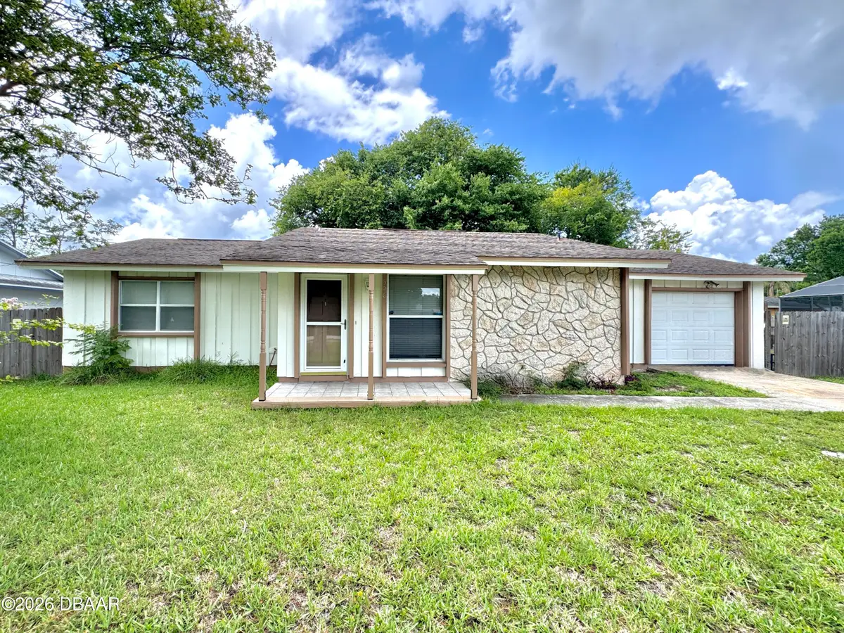 596 15th Street, Holly Hill, FL 32117 - #1