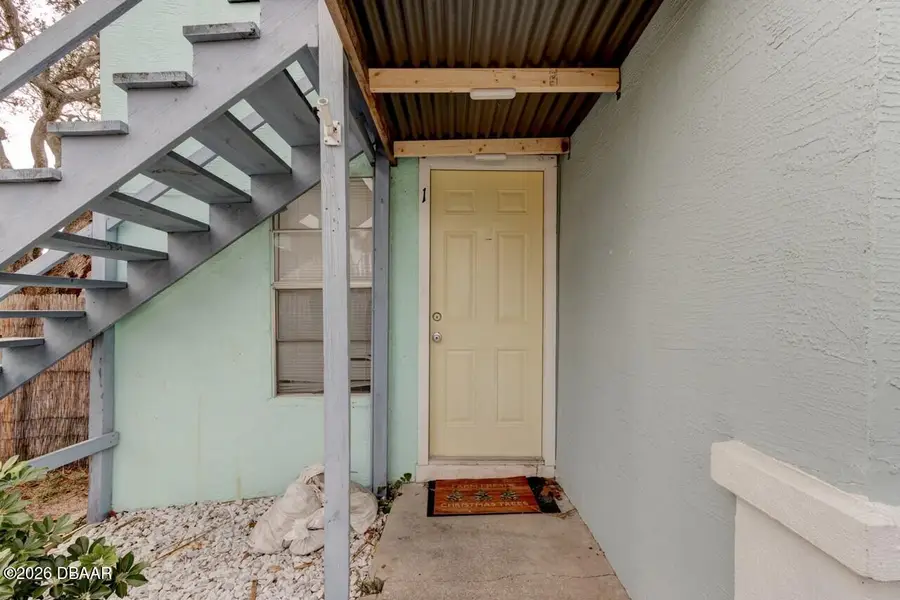 124 S Noble Street, Daytona Beach, FL 32118 - #3