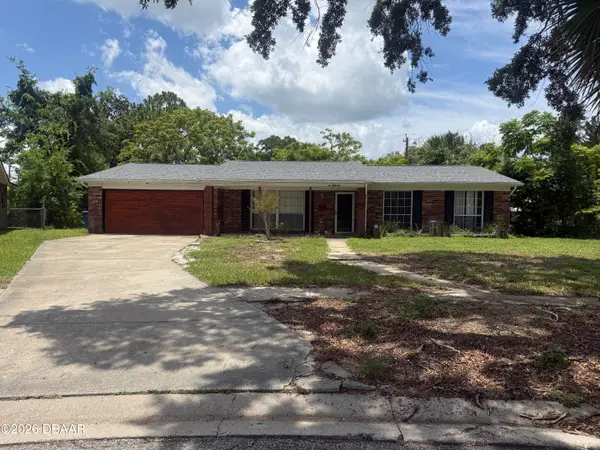 636 Williamsburg Drive, Daytona Beach, FL 32117