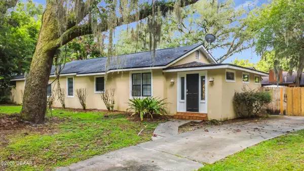 110 E Lauren Court, Fern Park, FL 32730