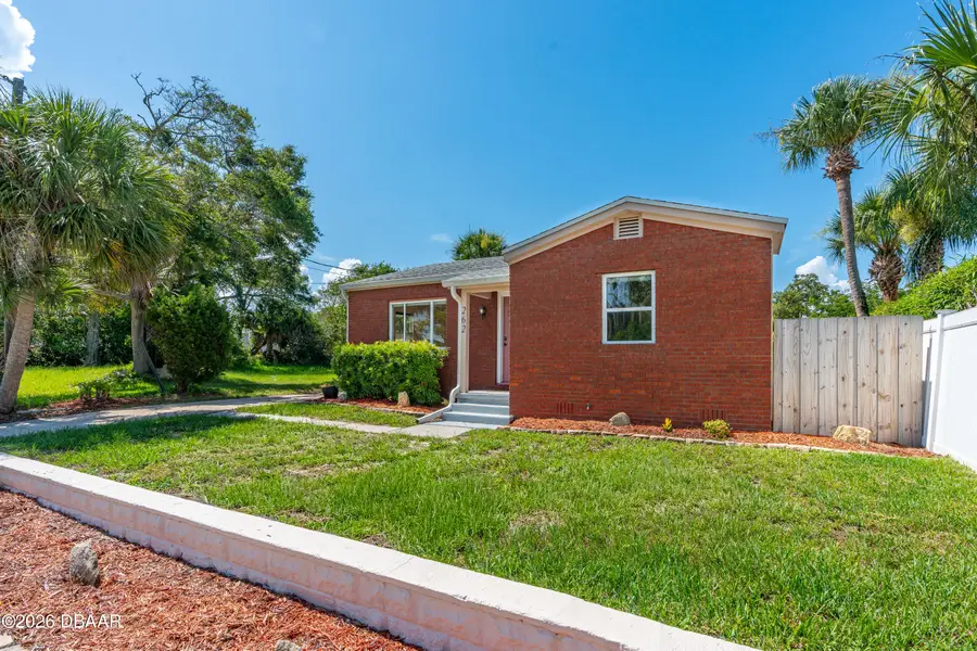 262 Seaview Avenue, Daytona Beach, FL 32118 - #2