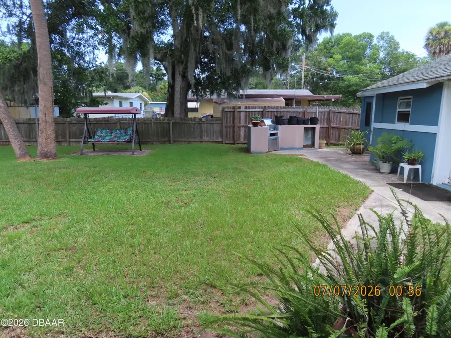 127 Edwards Street, Daytona Beach, FL 32117 - #2