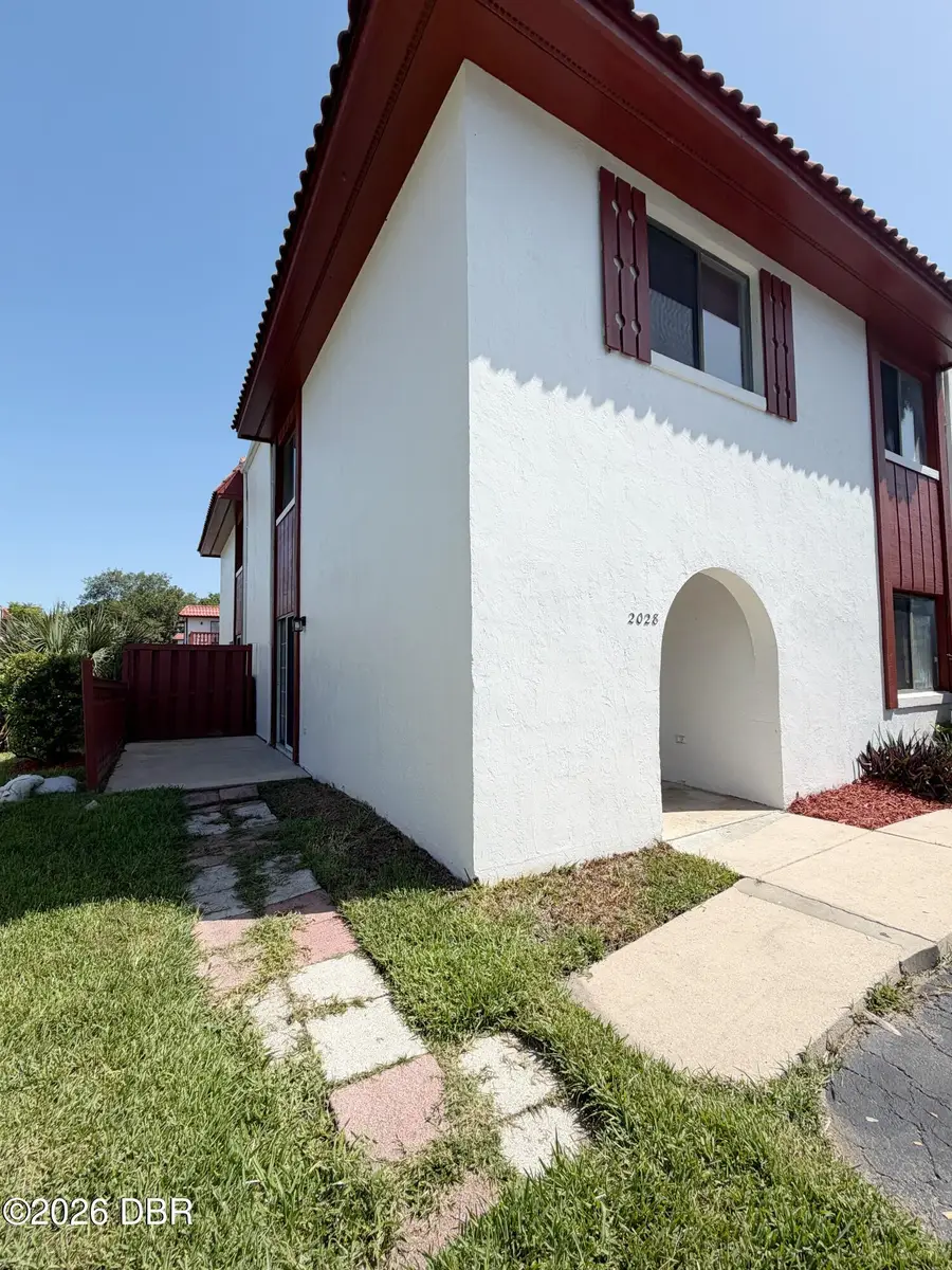 2028 Oak Meadow Circle, South Daytona, FL 32119 - #2