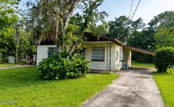 820 Narcissus Avenue, Daytona Beach, FL 32117