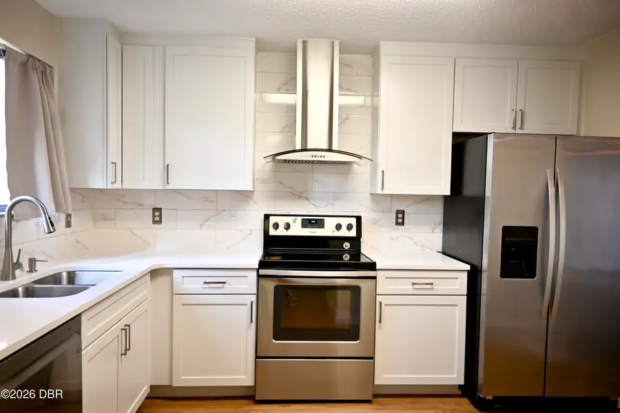110 E Baywood Square, Daytona Beach, FL 32119 - #3