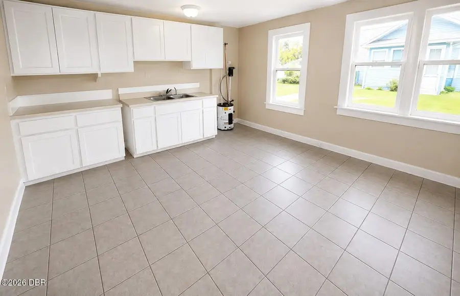 308 N Peninsula Drive, Daytona Beach, FL 32118 - #3