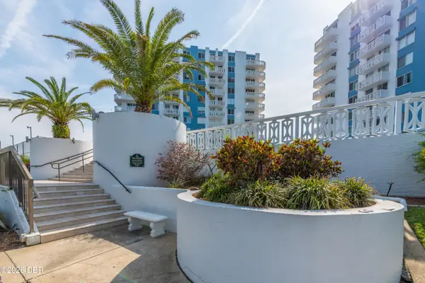 935 N Halifax Avenue #601, Daytona Beach, FL 32118
