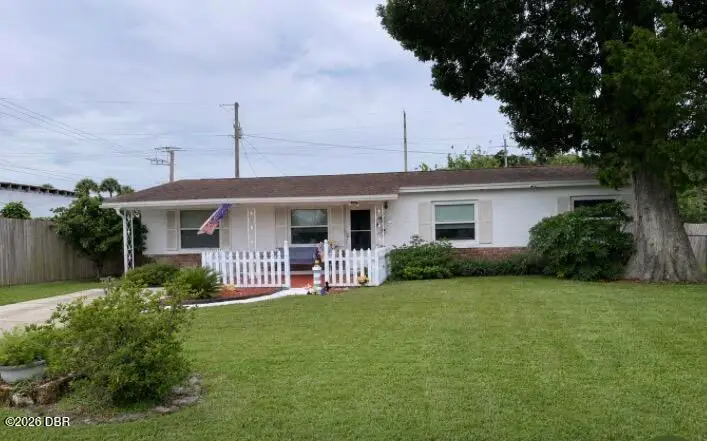 1160 Pineview Drive, Daytona Beach, FL 32117 - #1