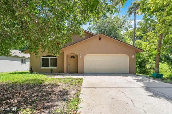 623 Parque Drive, Ormond Beach, FL 32174