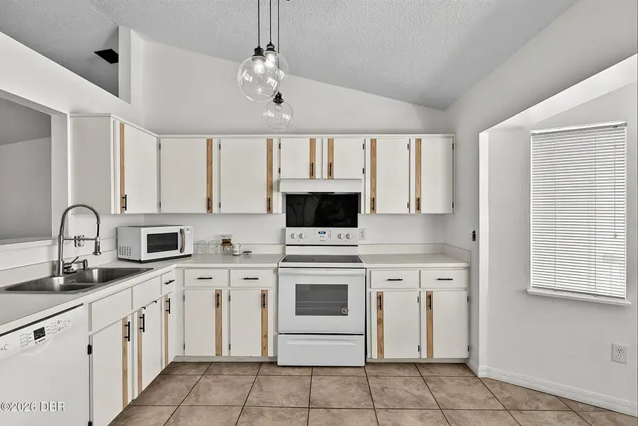 874 Goldcoast Drive, Deltona, FL 32725 - #3