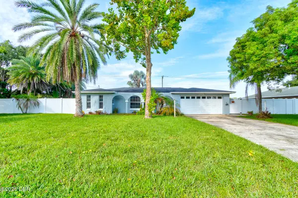 1026 Lake Avenue, Edgewater, FL 32132