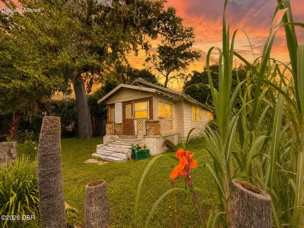 202 Shady Place, Daytona Beach, FL 32114