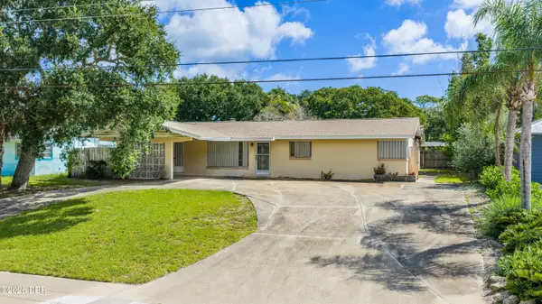 2005 Saxon Drive, New Smyrna Beach, FL 32169