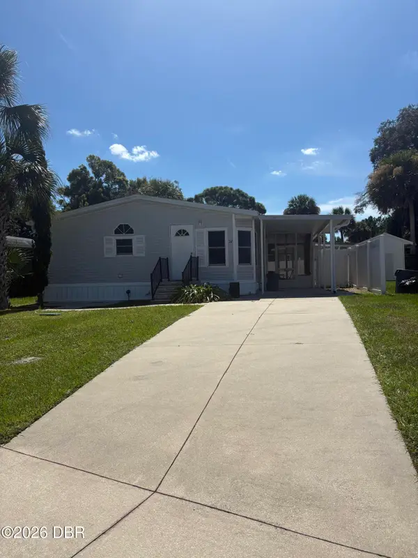 38 Elda Lane, Port Orange, FL 32127