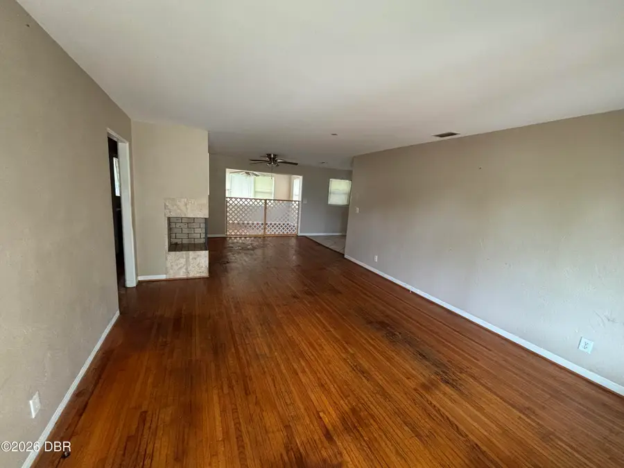 504 N Ridgewood Avenue, Ormond Beach, FL 32174 - #2