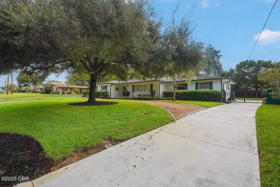 42 S St Andrews Drive, Ormond Beach, FL 32174 - #3