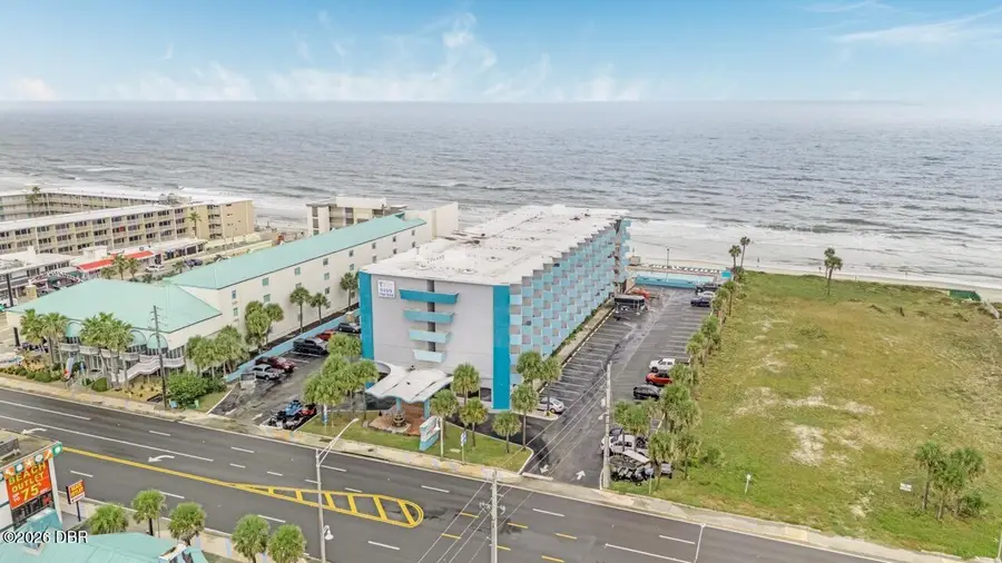 313 S Atlantic Avenue #413, Daytona Beach, FL 32118 - #2