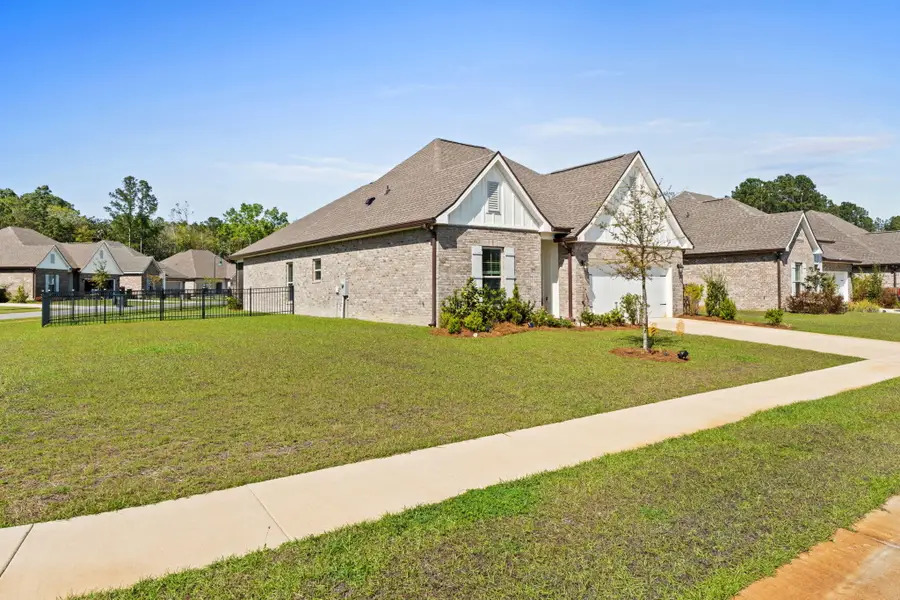 65 Apollo Avenue #East, Freeport, FL 32439 - #3