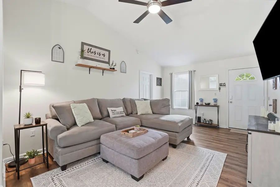 91 Oakridge Way, Defuniak Springs, FL 32433 - #3