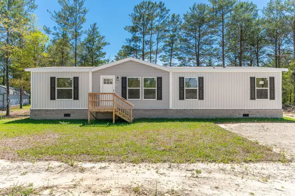 316 E Lafavre Lane, DeFuniak Springs, FL 32433