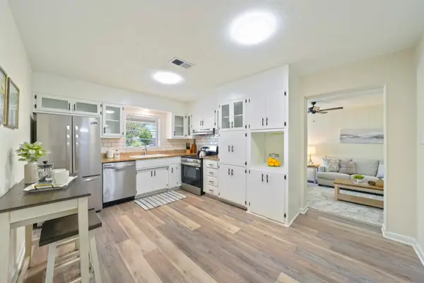 430 Edge Avenue, Valparaiso, FL 32580