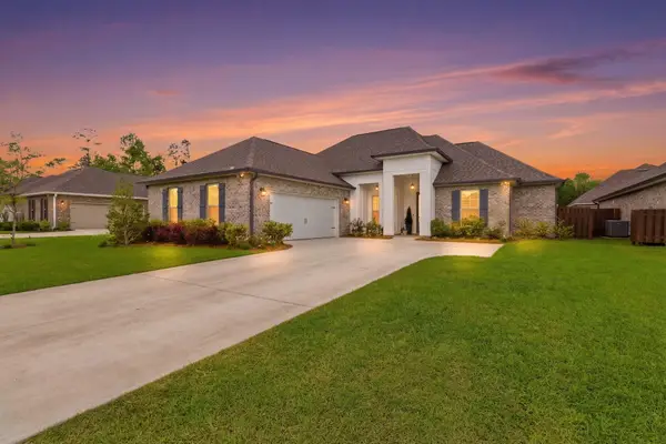 140 Flora Lane, Freeport, FL 32439